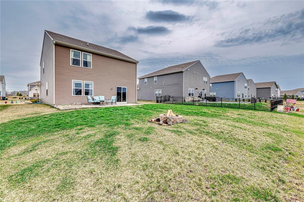 8809 Winton Place Pendleton, IN 46064 - Photo 37 of 51