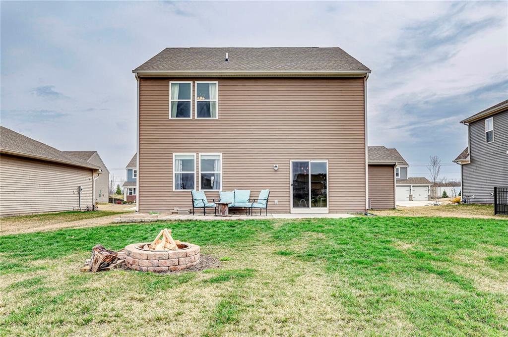 8809 Winton Place Pendleton, IN 46064 - Photo 38 of 51