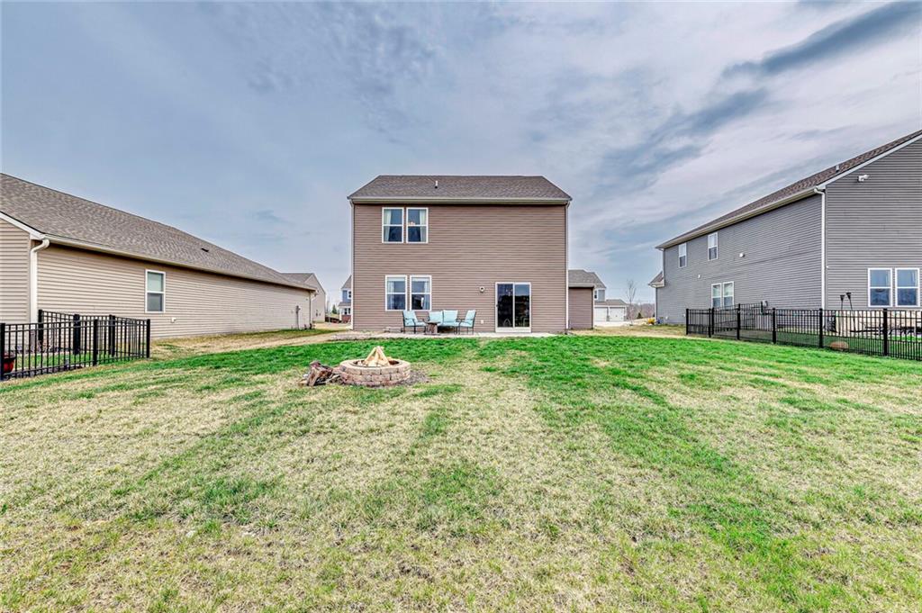 8809 Winton Place Pendleton, IN 46064 - Photo 39 of 51