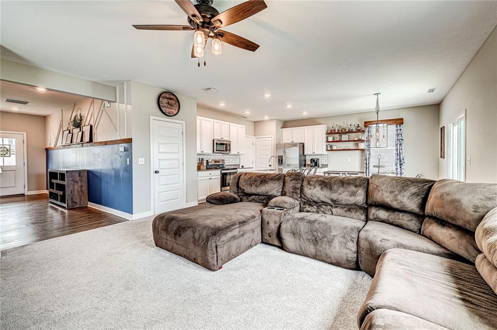 8809 Winton Place Pendleton, IN 46064 - Photo 9 of 51