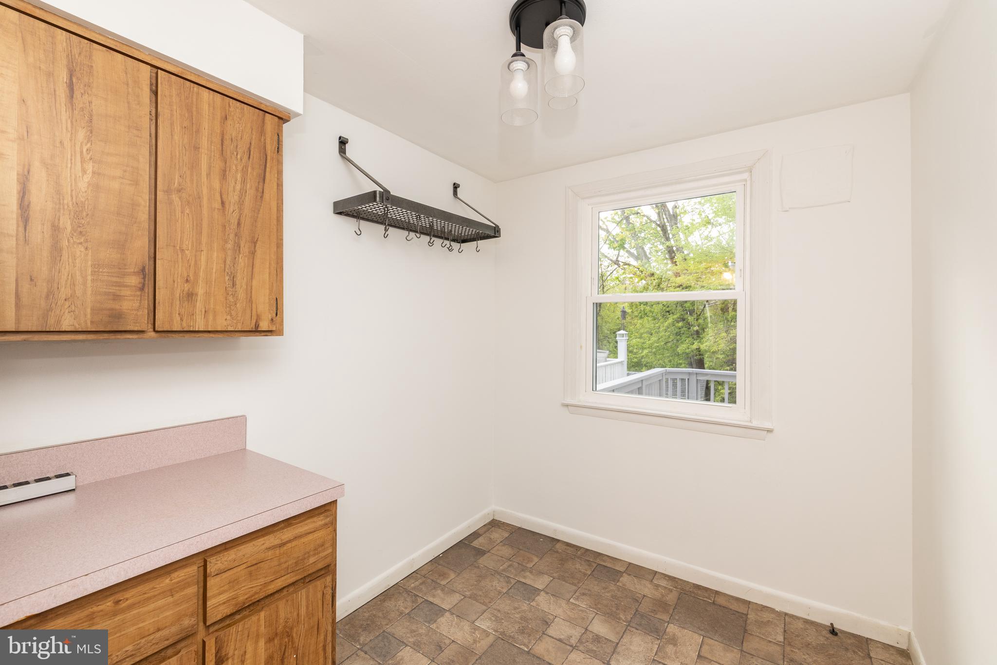 1420 Powell Road Brookhaven, PA 19015 - Photo 18 of 46 Gallery Image 18