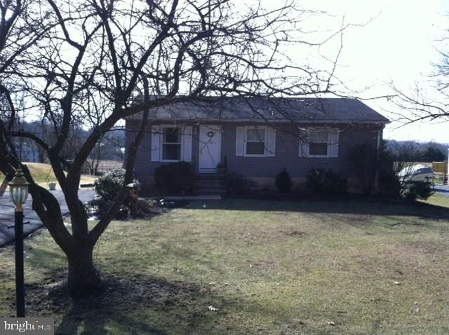 286 Furnace Hill Road Elizabethtown, PA 17022 - Photo 3 of 25 Gallery Image 3