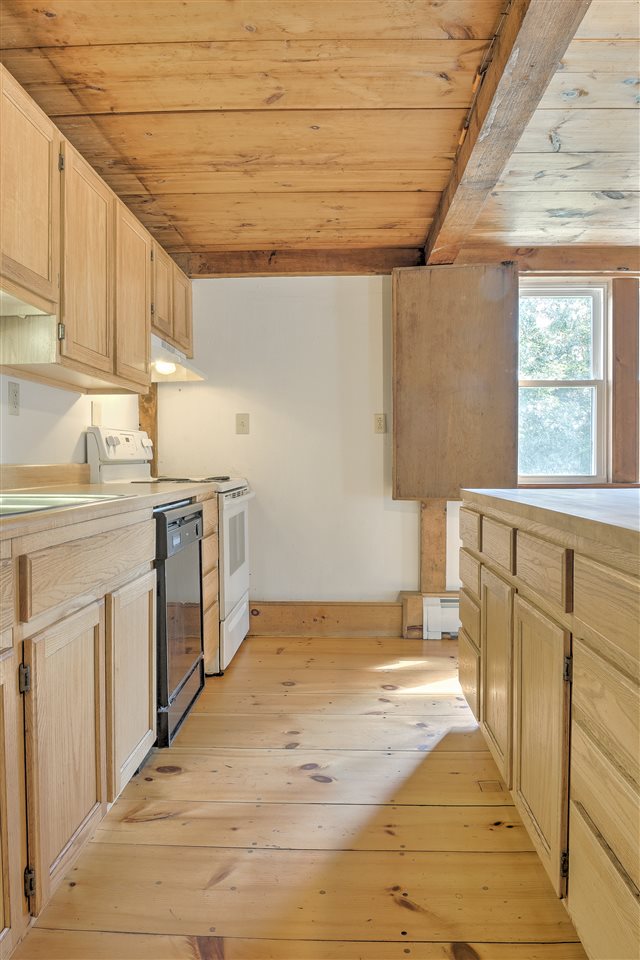 47 Wyman Road Keene, NH 03431 - Photo 9 of 40
