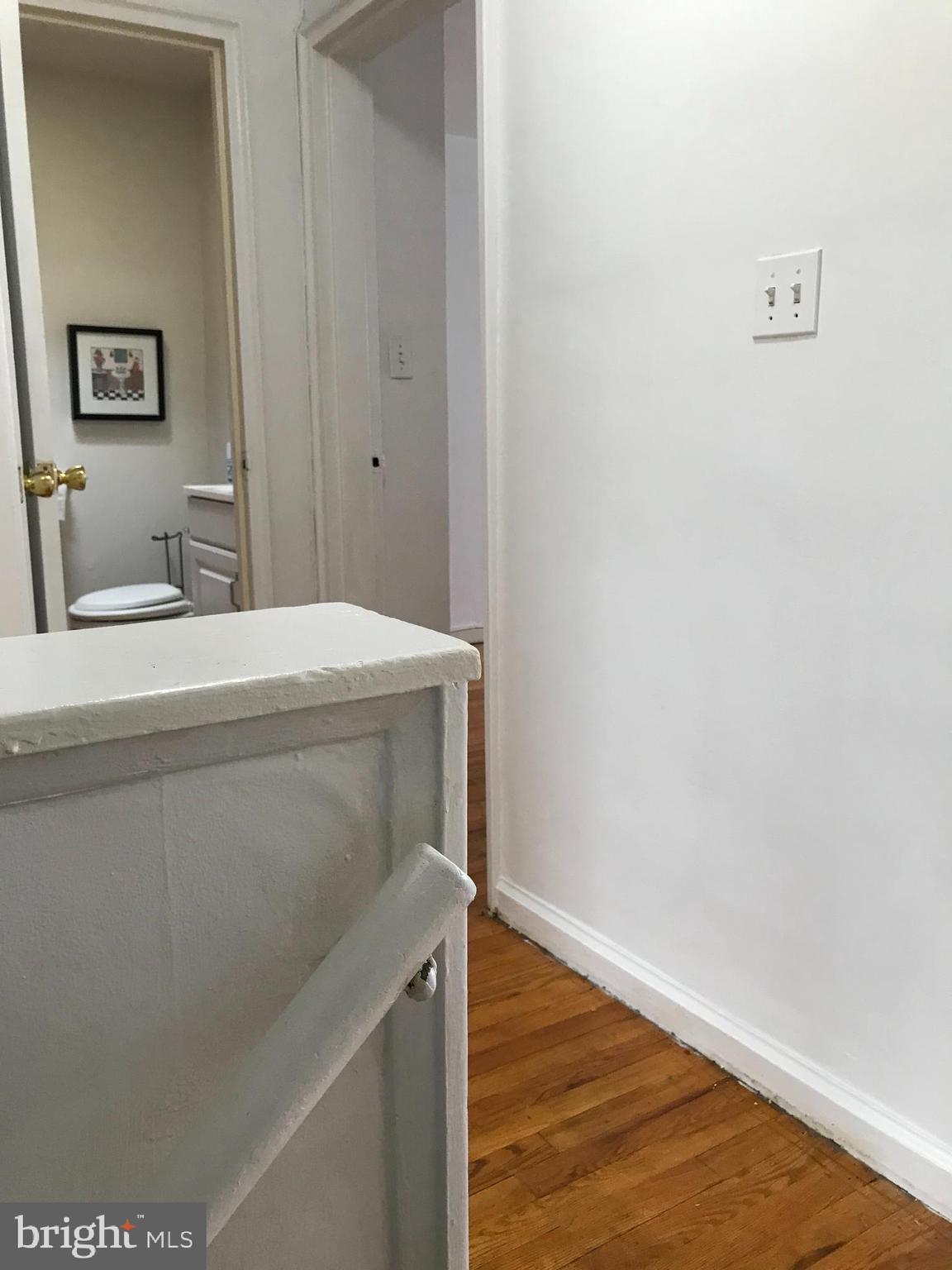 1131 Wedgewood Road Baltimore, MD 21229 - Photo 44 of 79 Upstairs landing