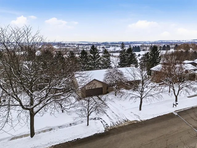 $485,000 | 404 Grove Street, Lake Mills, WI 53551