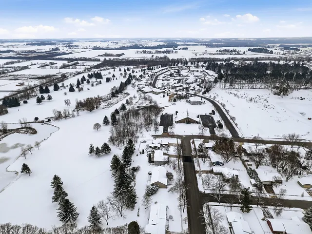 $485,000 | 404 Grove Street, Lake Mills, WI 53551