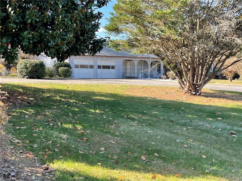 796 Somers Road Ronda, NC 28670 - Photo 3 of 50 Gallery Image 3