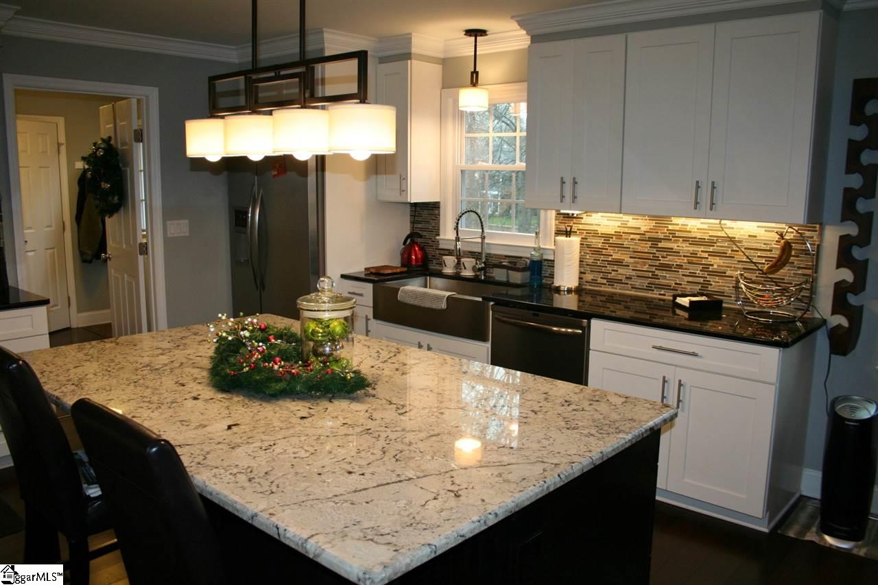 217 Briar Creek Road Greer, SC 29650 - Photo 7 of 25 Gallery Image 7