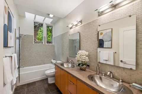 $6,850,000 | 839 Melville Avenue, Palo Alto, CA 94301