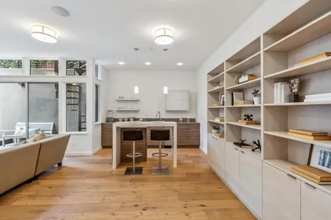 $6,850,000 | 839 Melville Avenue, Palo Alto, CA 94301