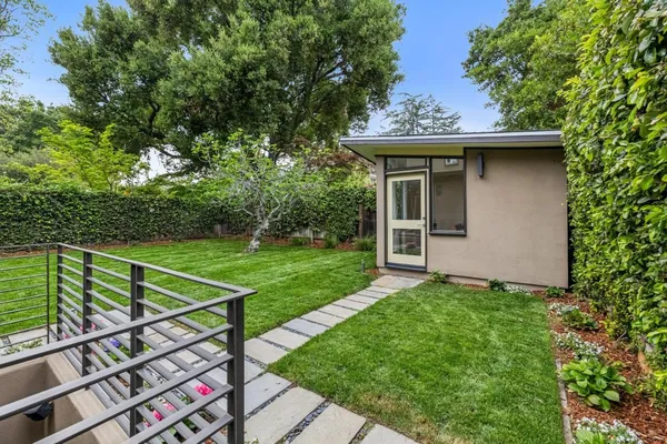 $7,150,000 | 839 Melville Avenue, Palo Alto, CA 94301