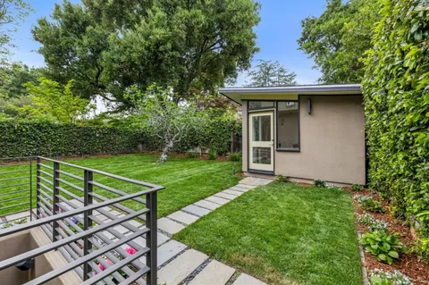 $6,850,000 | 839 Melville Avenue, Palo Alto, CA 94301