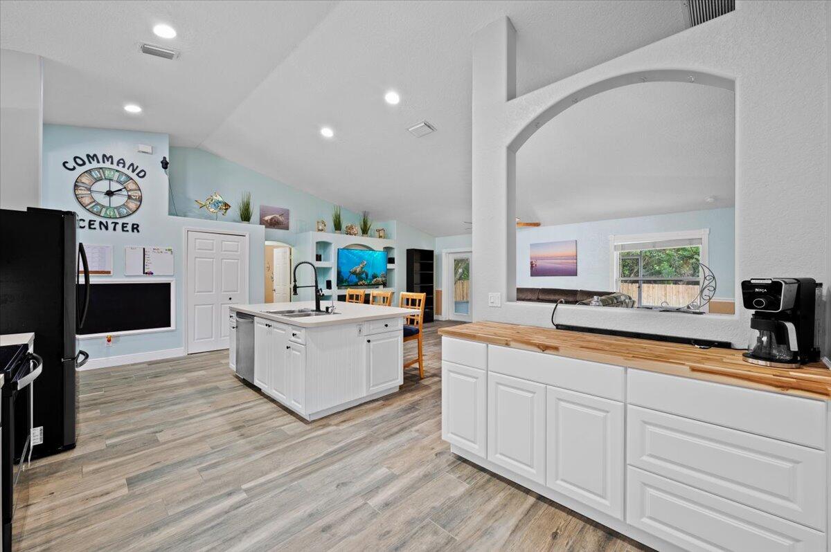 1768 Southwest Leafy Road Port St. Lucie, FL 34953 - Photo 5 of 21 12-LUX0246.jpg1
