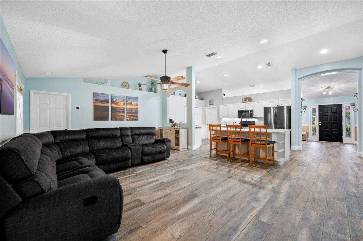 1768 Southwest Leafy Road Port St. Lucie, FL 34953 - Photo 8 of 21 08-LUX0236