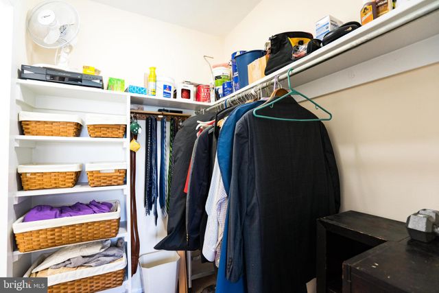 $148,000 | 5340 Holmes Run Parkway, Unit 416, Alexandria, VA 22304