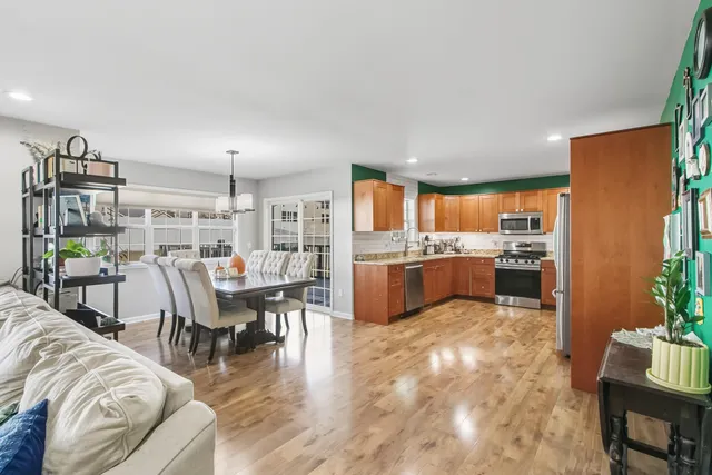 $479,900 | 1411 16th Street, Baraboo, WI 53913