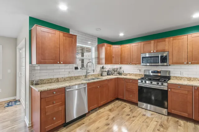 $479,900 | 1411 16th Street, Baraboo, WI 53913