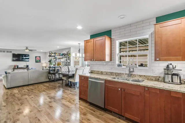 $479,900 | 1411 16th Street, Baraboo, WI 53913