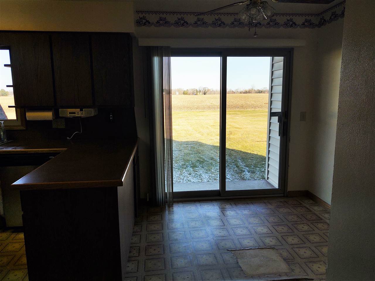 1899 East River Road Kawkawlin, MI 48631 - Photo 6 of 15
