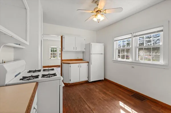 $218,000 | 83 East South Avenue, Hesperia, MI 49421