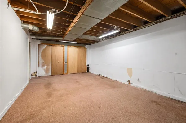 $218,000 | 83 East South Avenue, Hesperia, MI 49421