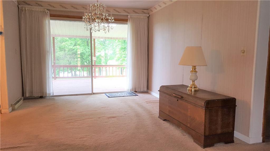 738 Freeport Road Butler, PA 16002 - Photo 8 of 23