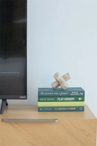 a view of entryway with