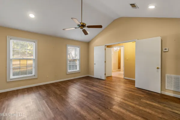 $274,900 | 609 Dabbs Street, Hattiesburg, MS 39401
