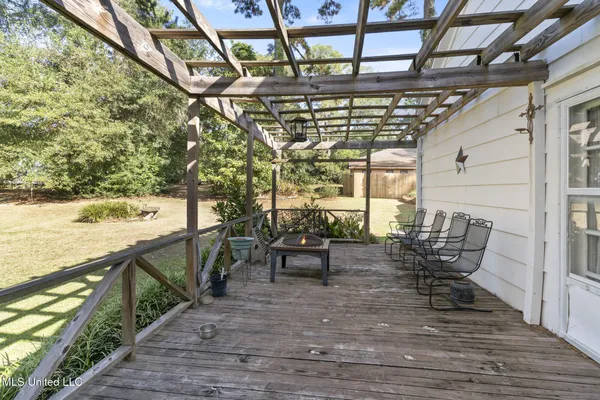 $274,900 | 609 Dabbs Street, Hattiesburg, MS 39401