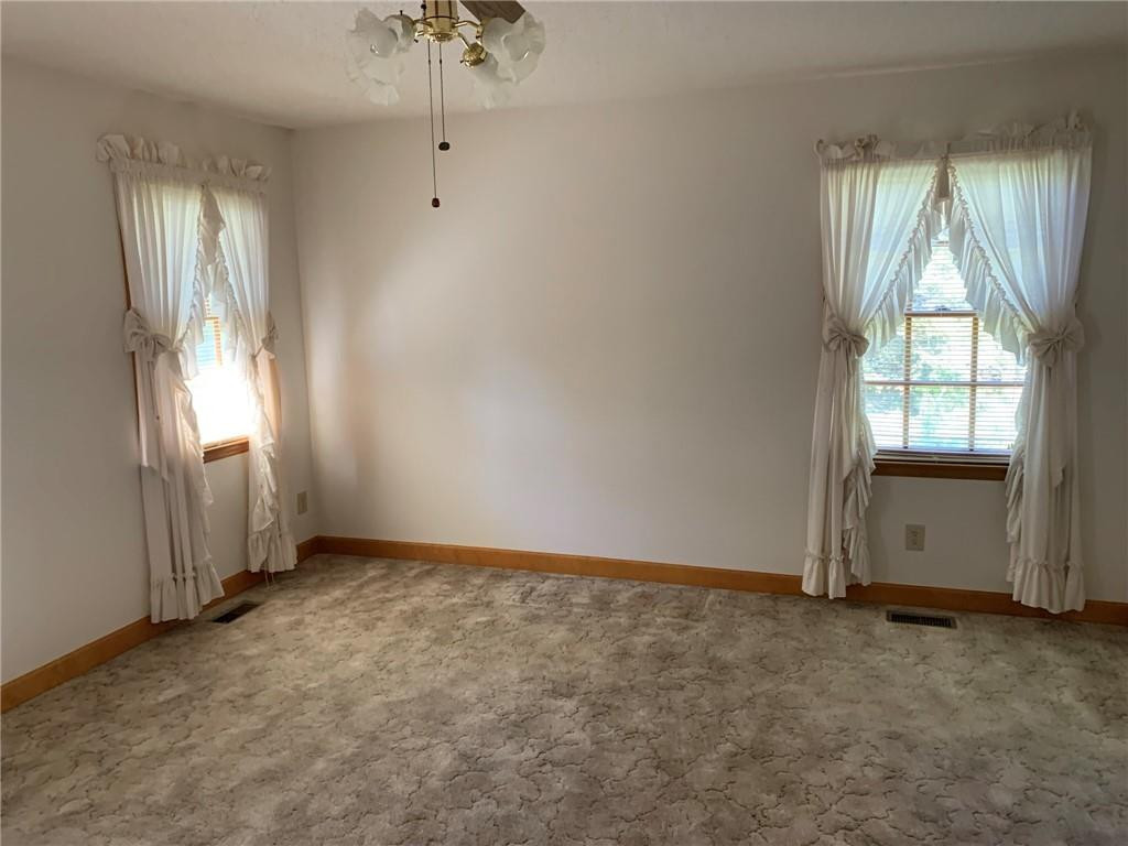 325 Dixon Road Graham, NC 27253 - Photo 14 of 36 Gallery Image 14