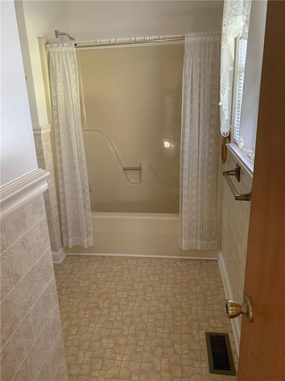 325 Dixon Road Graham, NC 27253 - Photo 17 of 36 Gallery Image 17