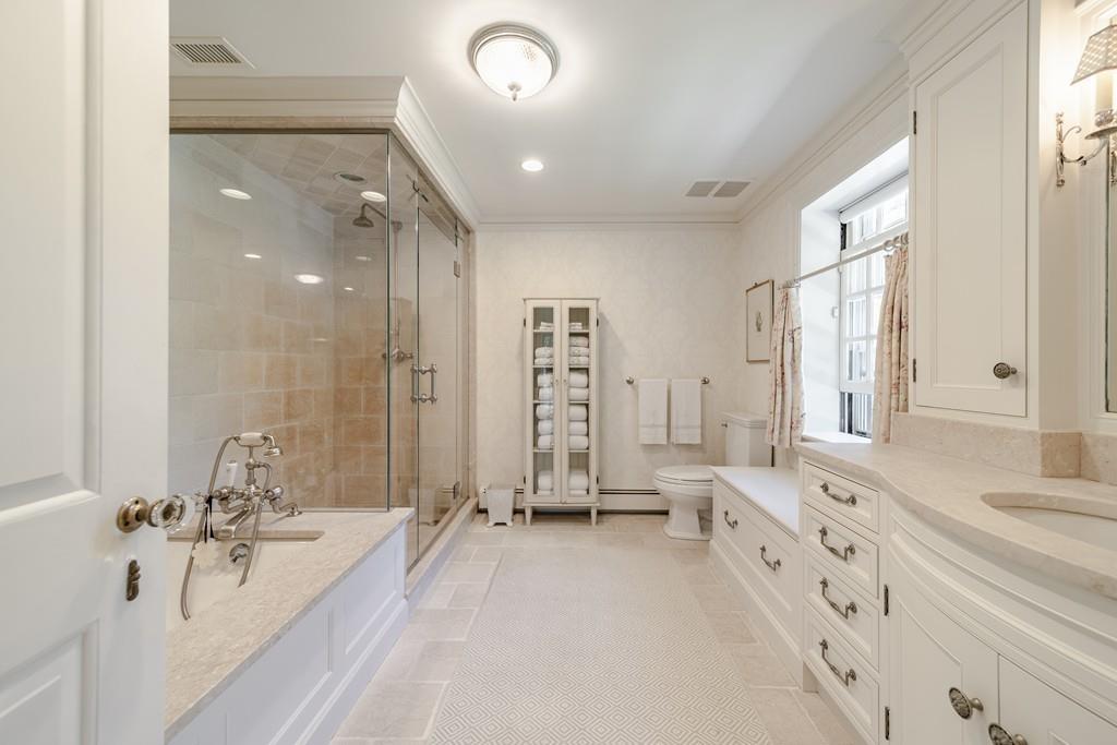 230 Dudley Road Newton, MA 02459 - Photo 12 of 23