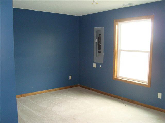 2104 Highway 1 Butler, IN 46721 - Photo 5 of 7