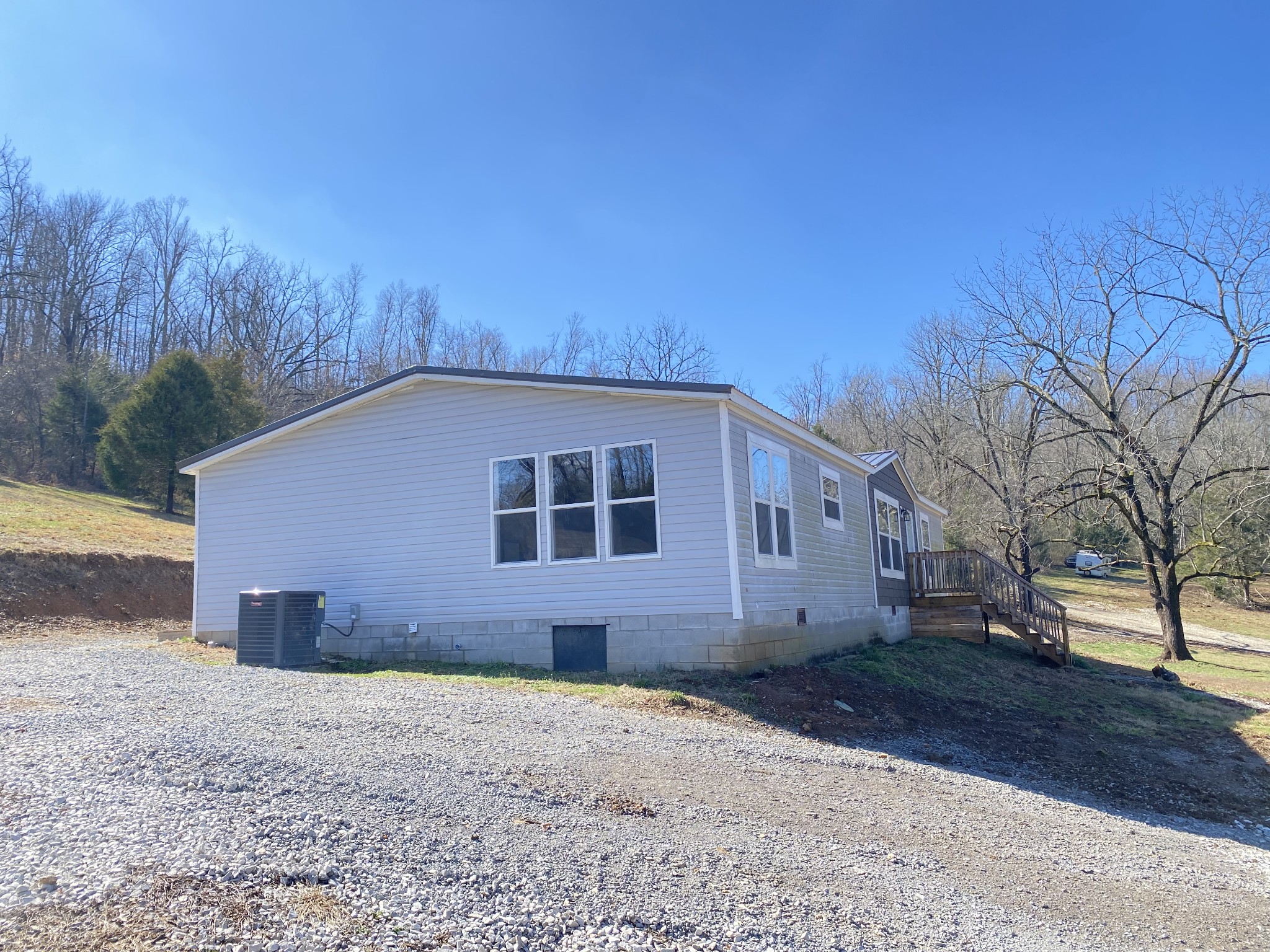 371 Cortner Road Normandy, TN 37360 - Photo 5 of 36 a view of a house with a yard
