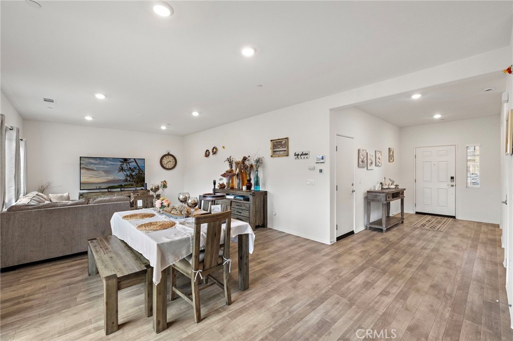 31324 Scrub Jay Road Winchester, CA 92596 - Photo 11 of 38