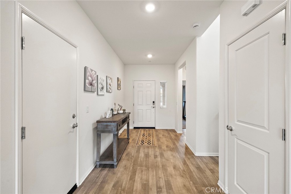 31324 Scrub Jay Road Winchester, CA 92596 - Photo 8 of 38