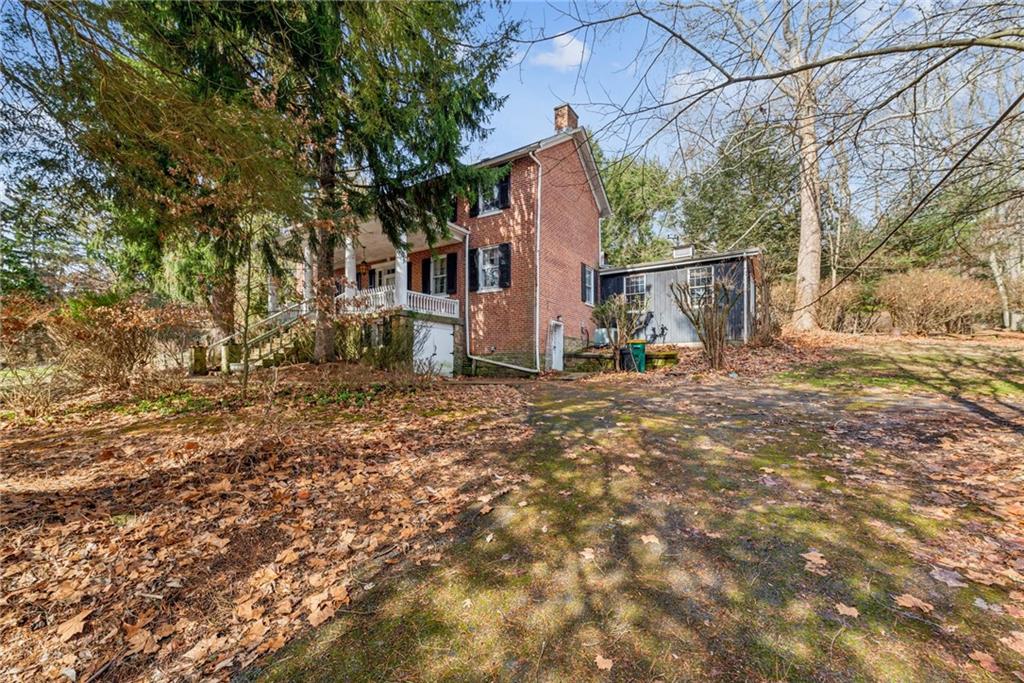 469 Ross Road Eighty Four, PA 15330 - Photo 1 of 32