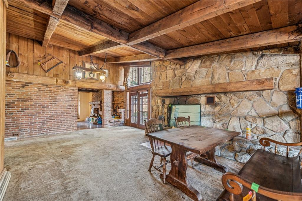 469 Ross Road Eighty Four, PA 15330 - Photo 12 of 32