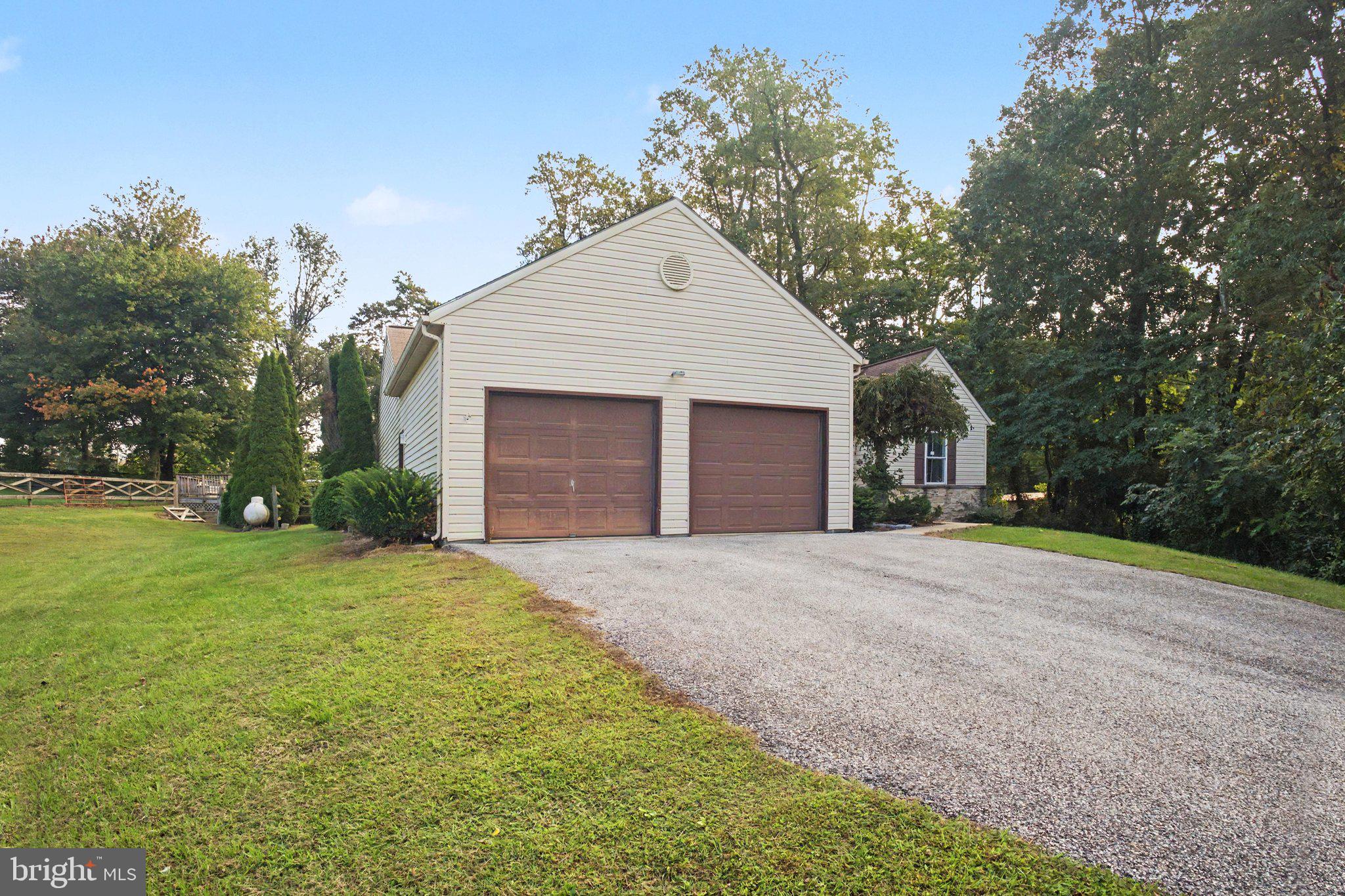 303 South Vintage Road Paradise, PA 17562 - Photo 2 of 30 Gallery Image 2