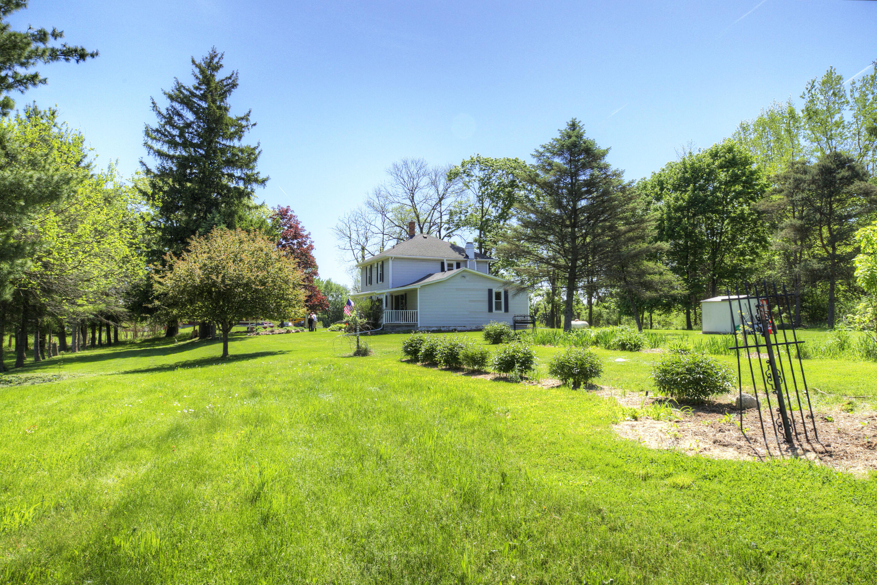 15610 Arnold Road Gregory, MI 48137 - Photo 20 of 90 House back far