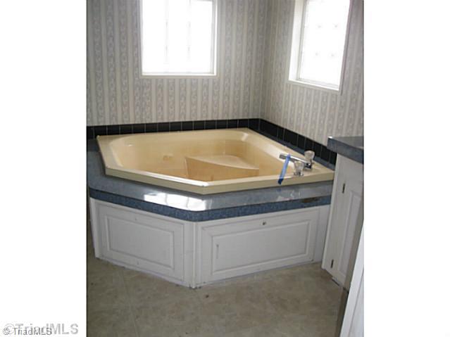 1501 Caves Mill Road Dobson, NC 27017 - Photo 7 of 7 Master Bath/Spa.
