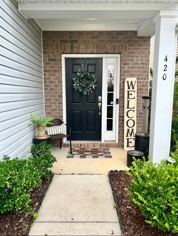 $2,450 | 420 Turnbridge Lane, Summerville, SC 29483