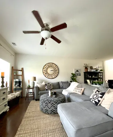 $2,450 | 420 Turnbridge Lane, Summerville, SC 29483