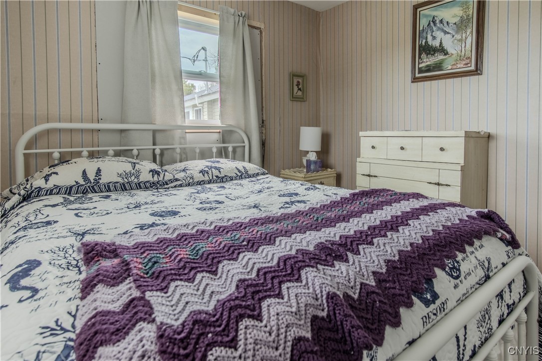 18121 Howes Shore Road Sackets Harbor, NY 13685 - Photo 16 of 40