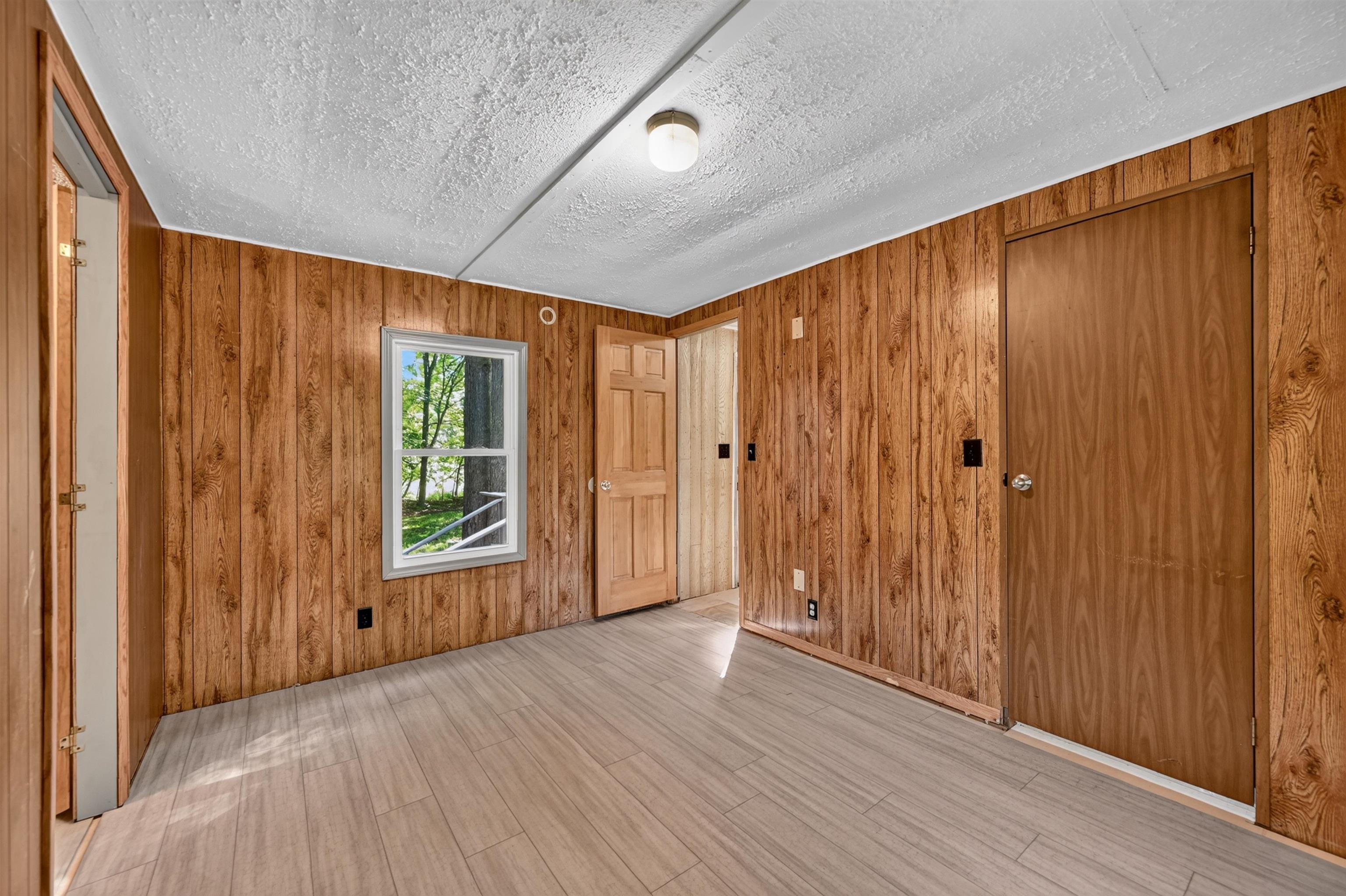 249 East Bradford Road Midland, MI 48640 - Photo 27 of 66