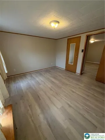 $1,500 | 219 Linden Street, Minersville, PA 17954