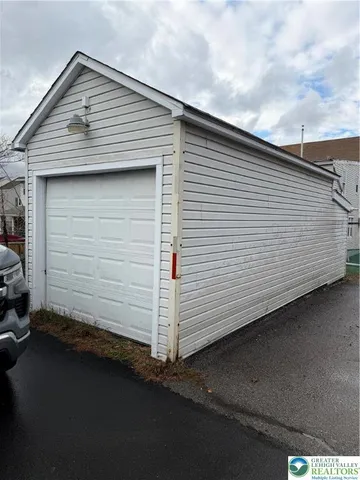$1,500 | 219 Linden Street, Minersville, PA 17954