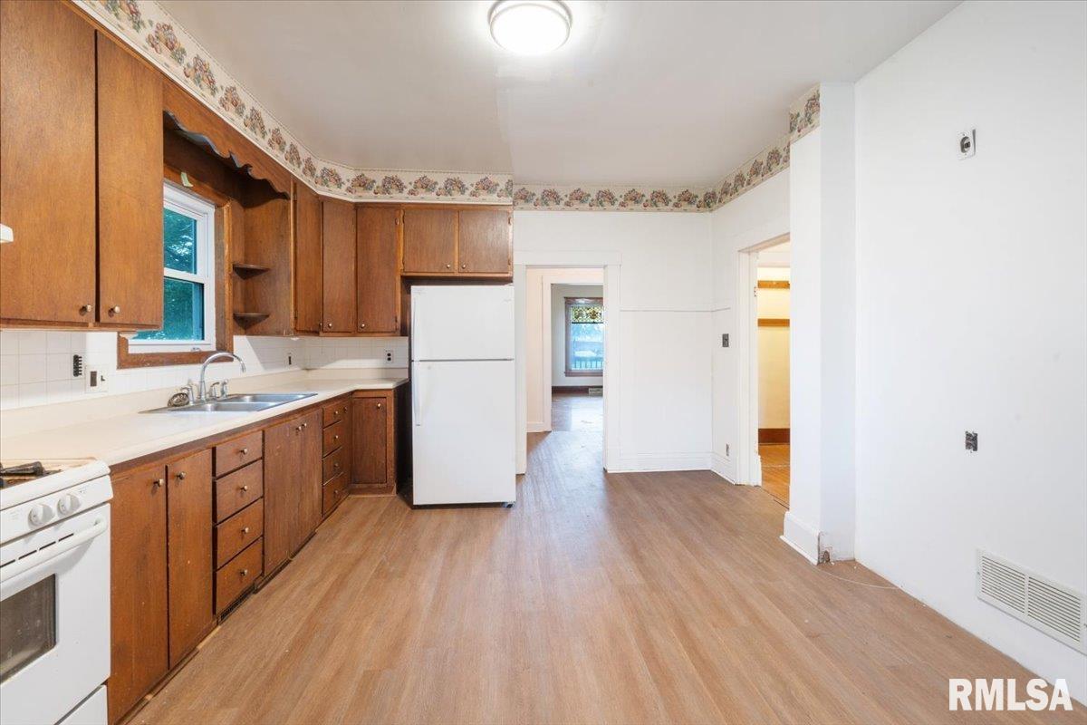 3341 149th Avenue Lynn Center, IL 61262 - Photo 14 of 37