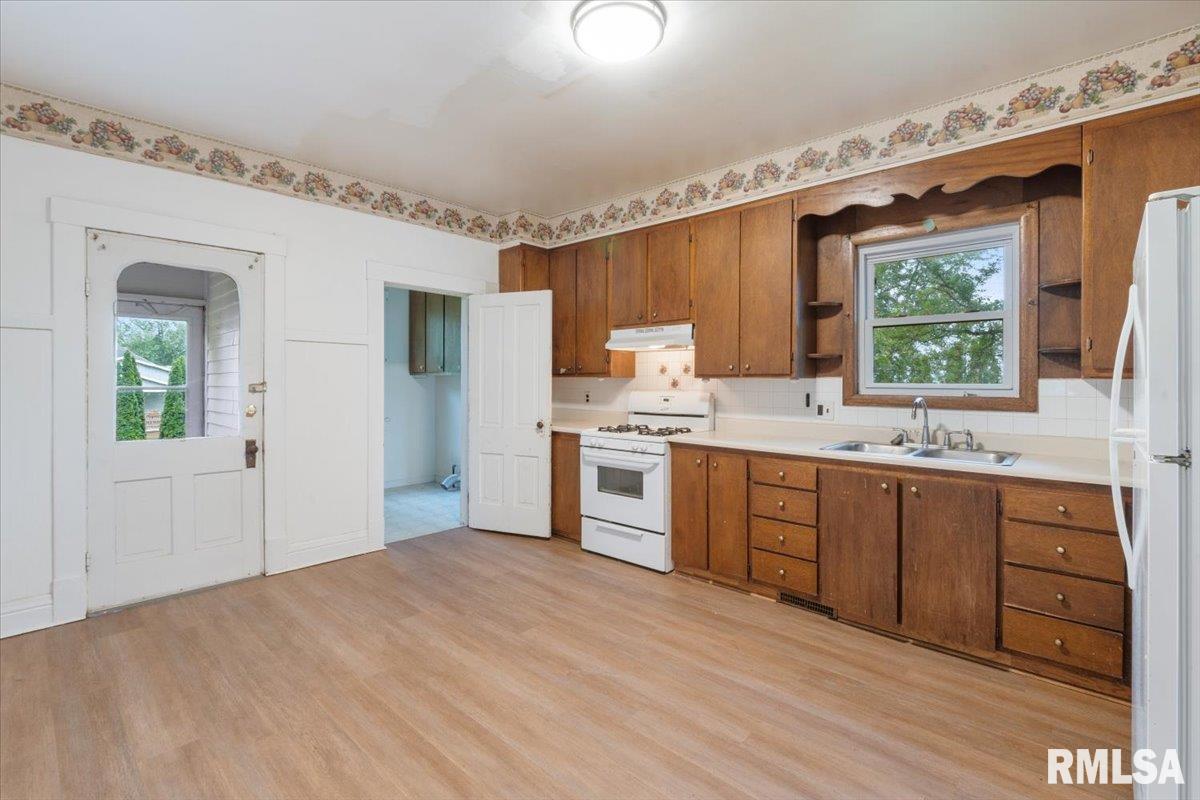 3341 149th Avenue Lynn Center, IL 61262 - Photo 15 of 37