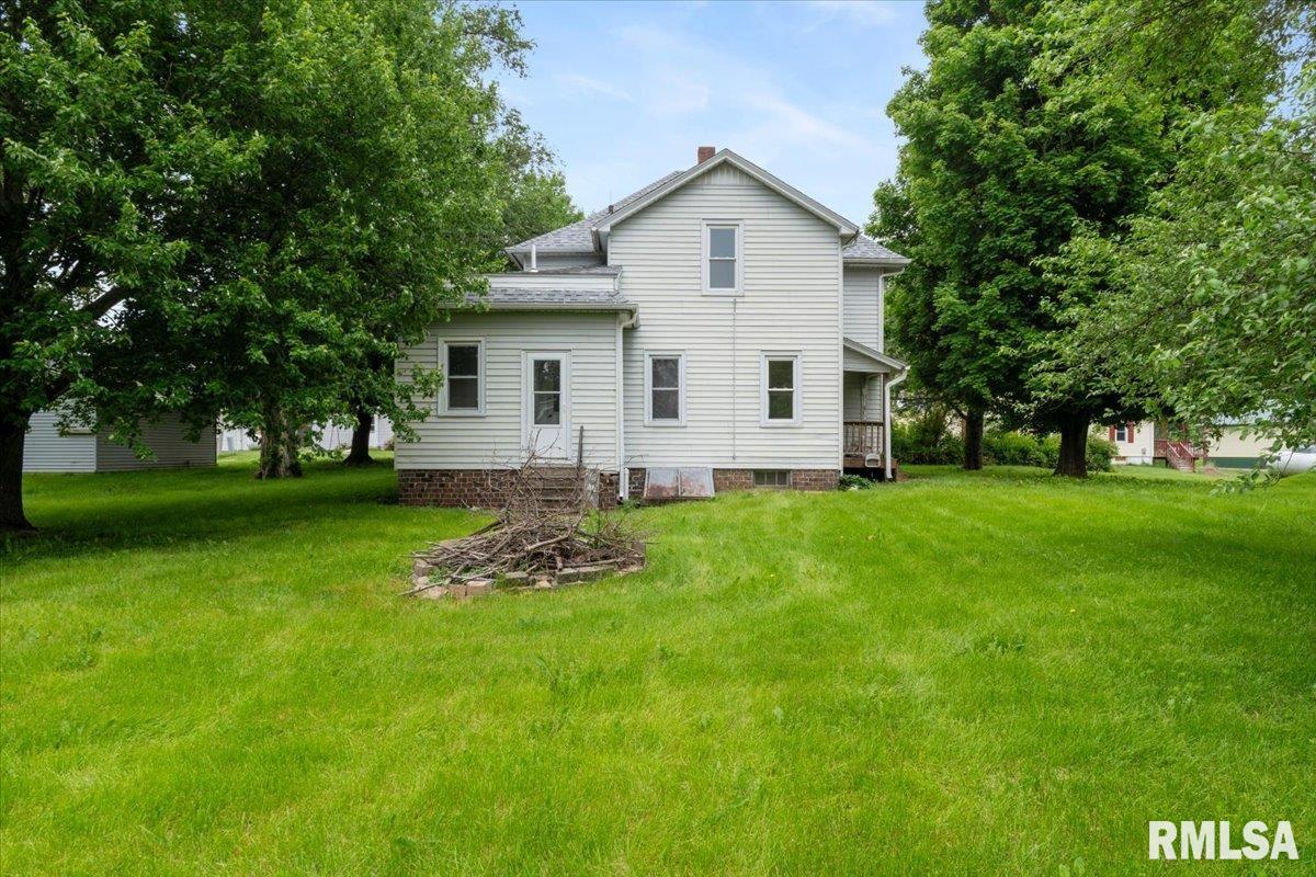 3341 149th Avenue Lynn Center, IL 61262 - Photo 8 of 37